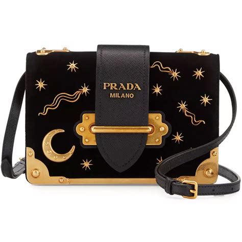 prada tasche sterne